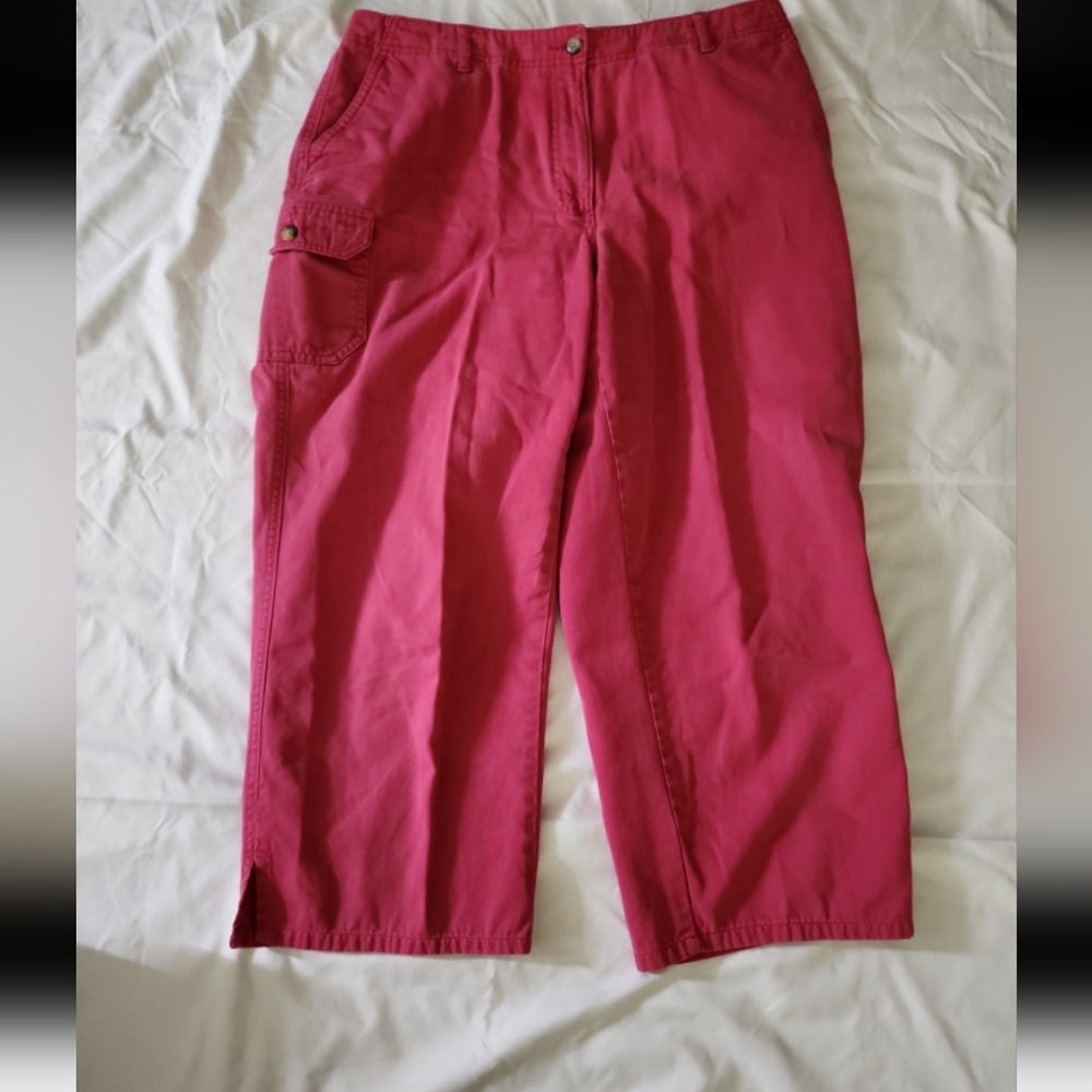 Gator Women's size 10 pink capri pants #NN7